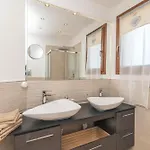 Semesterbostad Appartamento Porto Pozzo