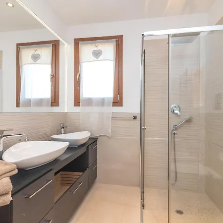 Appartamento Porto Pozzo 펜션 포르토 포초