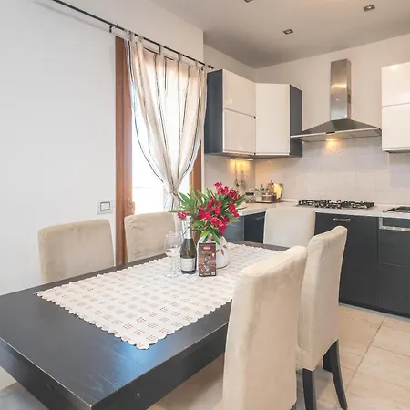 Appartamento Porto Pozzo * Porto Pozzo