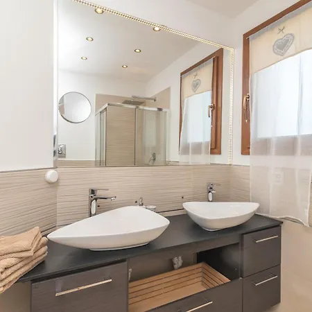 بيت للعطل Appartamento Porto Pozzo